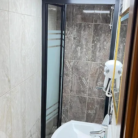 Hotel Crown Taksim Istanboel