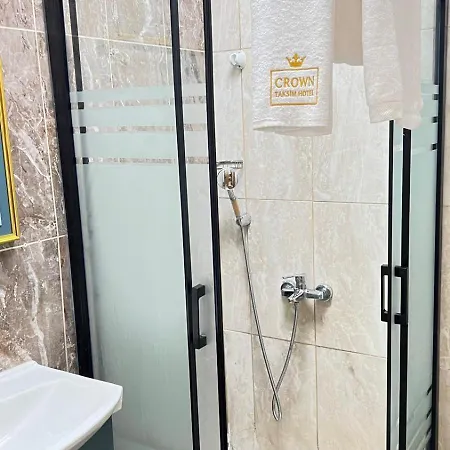 Отель Crown Taksim Стамбул