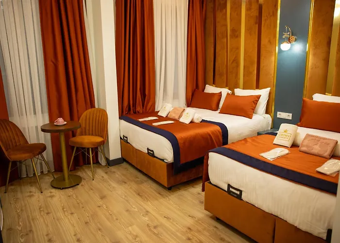 Crown Taksim * איסטמבול