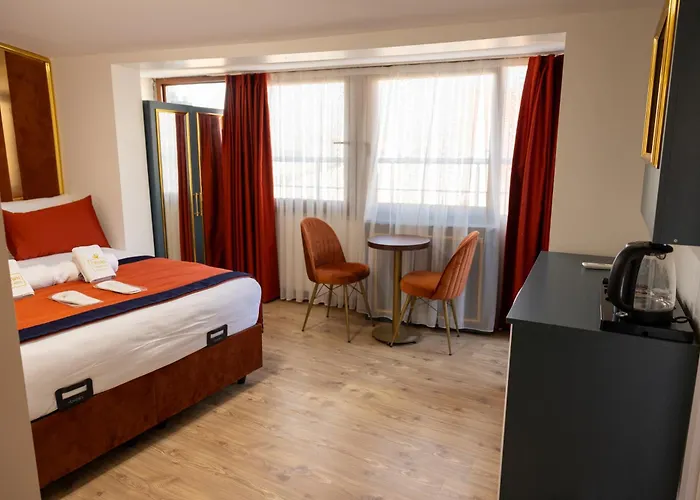 Crown Taksim מלון איסטמבול