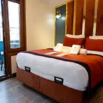 Crown Taksim Hotel