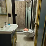 Crown Taksim