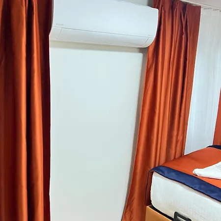 Crown Taksim Hotel