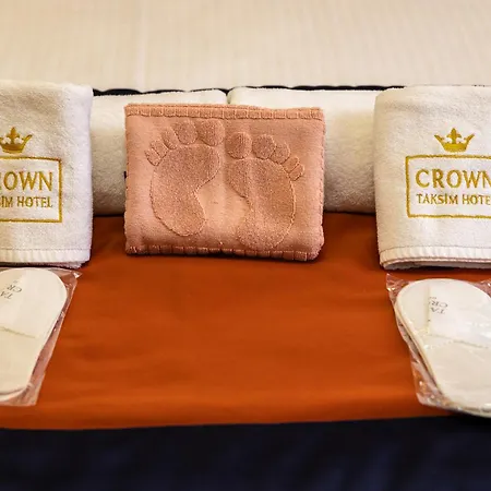 Crown Taksim