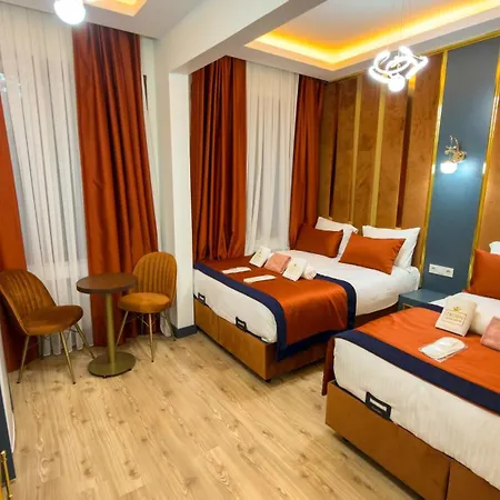 Crown Taksim 酒店 *