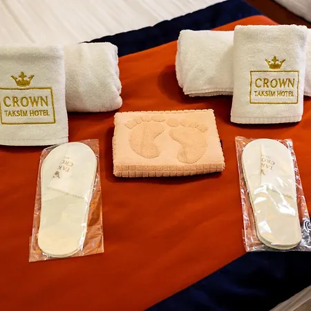 Crown Taksim *